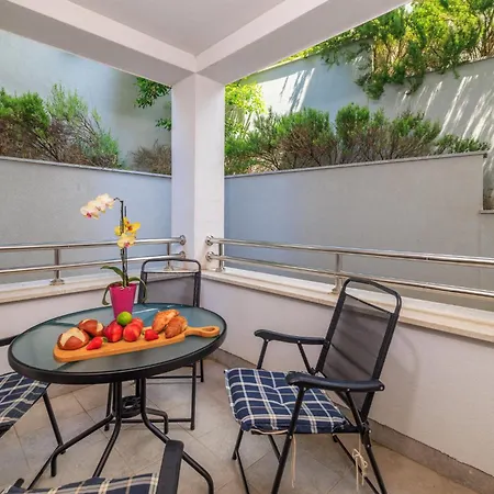 Pool Delux Crikvenica