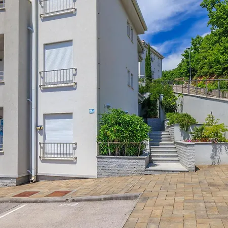 Pool Delux Apartament Crikvenica