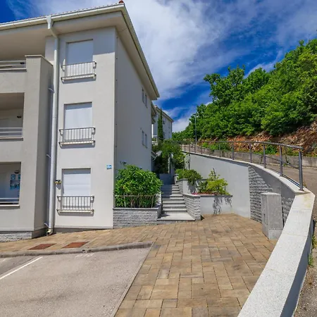 Pool Delux Apartament Crikvenica